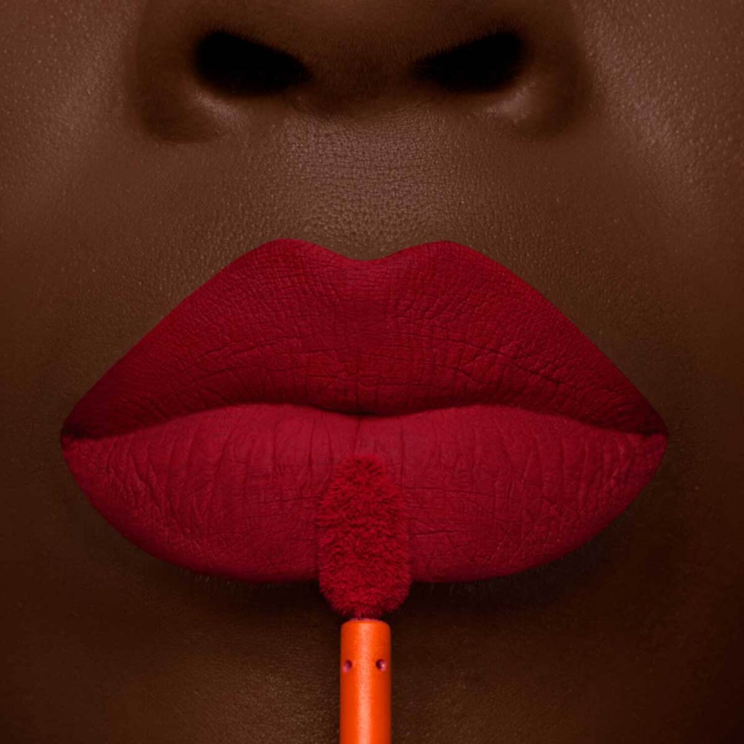 Batom Líquido Creamy Matte Mari Maria 3,8ml Makeup Redcarpet Cor Vermelho